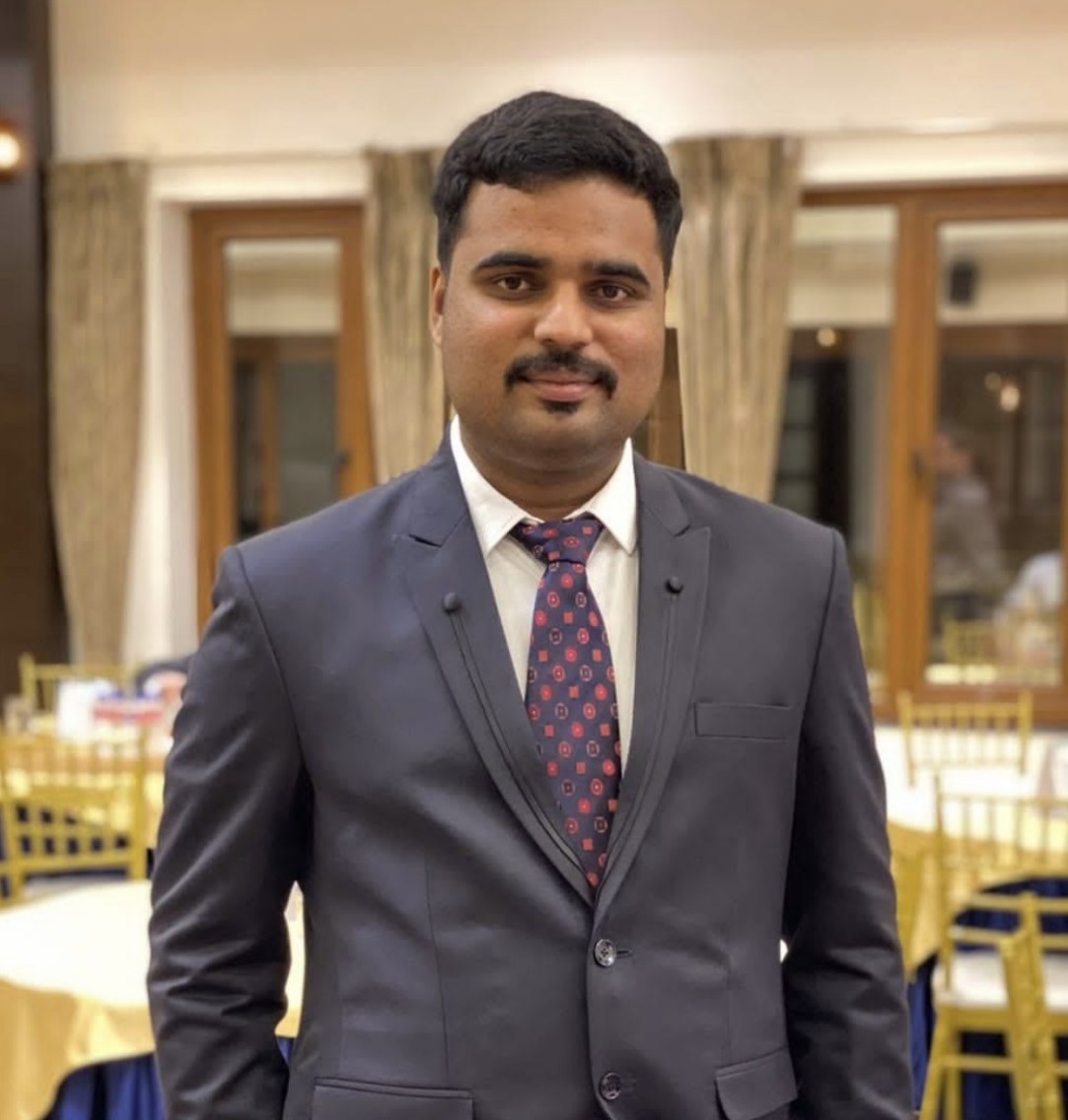 Portrait of Dr. Pratik Bhat